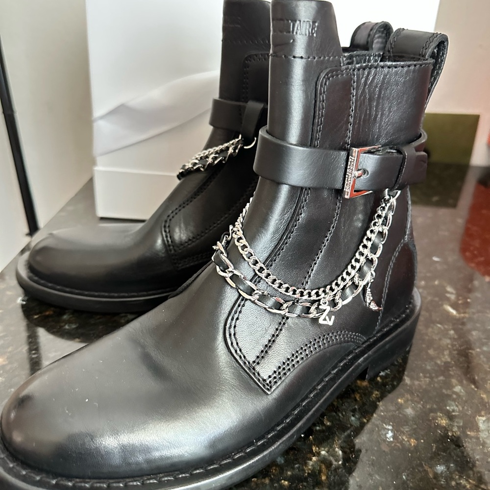 Zadig & Voltaire Black Leather Combat Boots with Chain - Picture 5 of 7